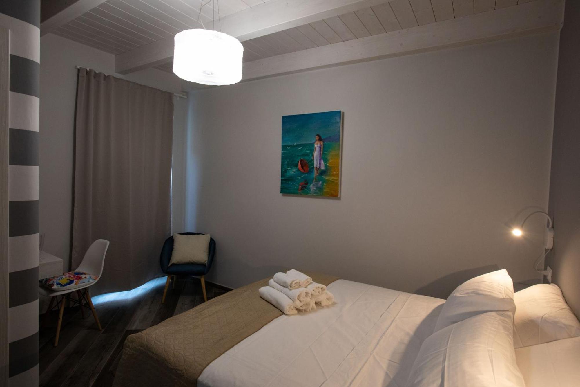 Al 54 Accommodation San Benedetto del Tronto Exterior photo